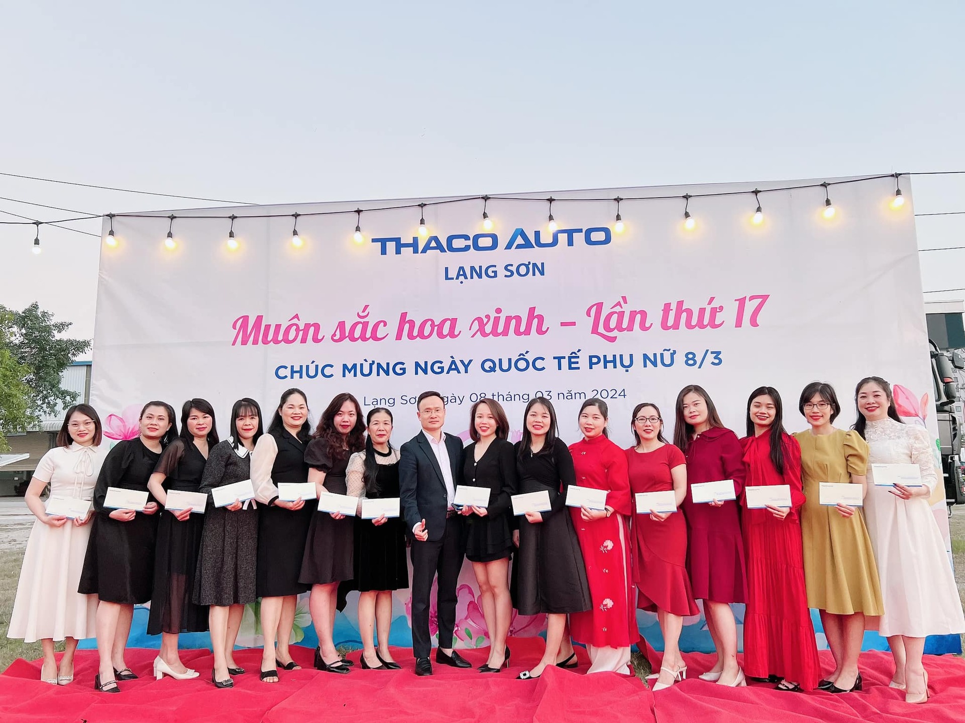 MUÔN SẮC HOA XINH - THACO AUTO LẠNG SƠN